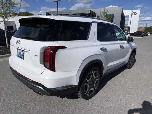 Hyper White 2023 Hyundai PALISADE Limited