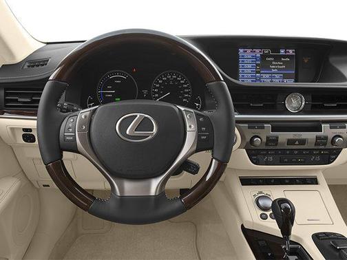 Cashmere Metallic 2013 Lexus ES 300h Base