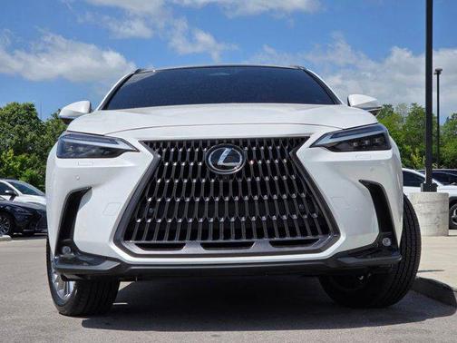 Eminent White Pearl 2023 Lexus NX 350 Luxury