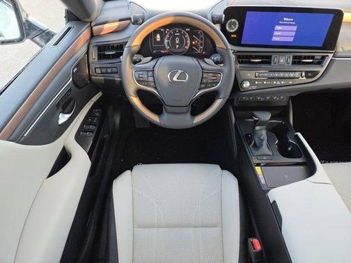 2025 Lexus ES 350 Luxury