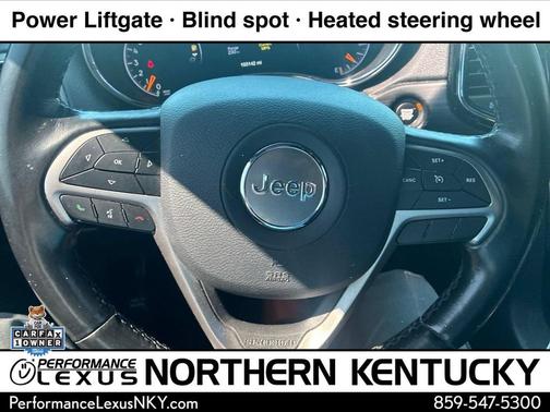 Diamond Black Crystal Pearlcoat 2020 Jeep Grand Cherokee Altitude