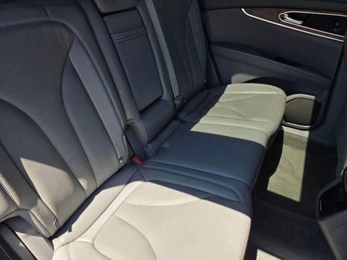 Ruby Red Metallic Tinted Clearcoat 2019 Lincoln Nautilus Reserve