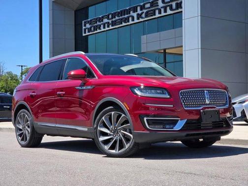 Ruby Red Metallic Tinted Clearcoat 2019 Lincoln Nautilus Reserve