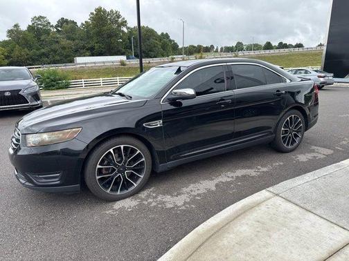 2017 Ford Taurus Limited