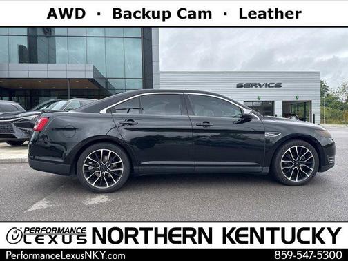 2017 Ford Taurus Limited