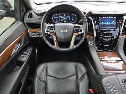 2017 Cadillac Escalade Premium Luxury