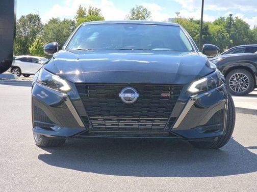 2023 Nissan Altima SR VC-Turbo FWD