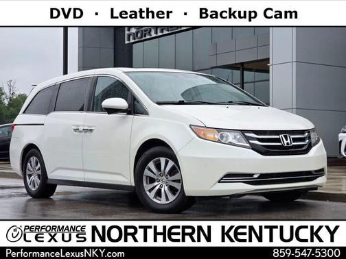 White Diamond Pearl 2017 Honda Odyssey EX-L