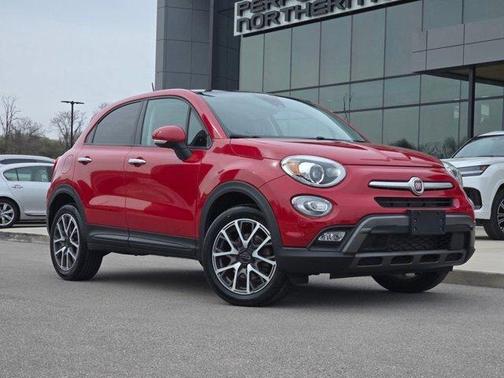 Rosso Passione (Red Hypnotique Clear Coat) 2017 FIAT 500X Trekking