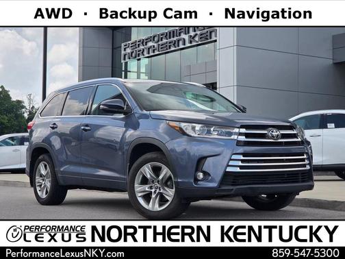 Shoreline Blue Pearl 2019 Toyota Highlander Limited
