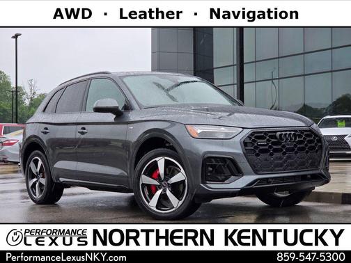 Daytona Gray Pearl Effect 2024 Audi Q5 45 S line Premium Plus