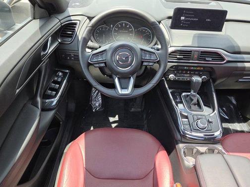 2023 Mazda CX-9 Carbon Edition