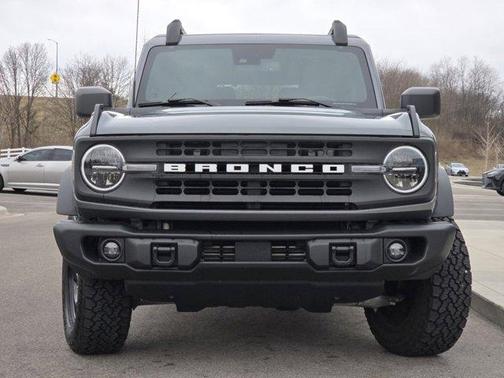 2022 Ford Bronco Black Diamond