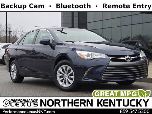 2017 Toyota Camry LE
