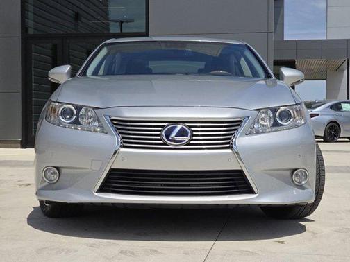 2013 Lexus ES 300h Base