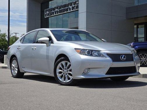 2013 Lexus ES 300h Base