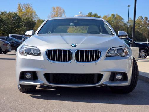 Glacier Silver Metallic 2016 BMW 528 xDrive