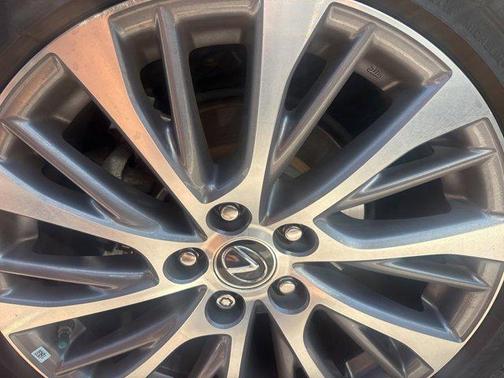 2021 Lexus ES 350 Base