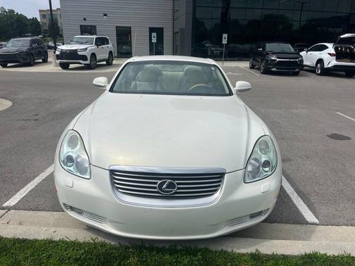 White Gold Crystal 2005 Lexus SC 430 Base