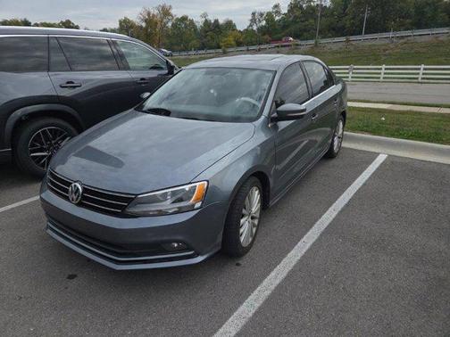 2015 Volkswagen Jetta Auto SE w/Connectivity/Navigation