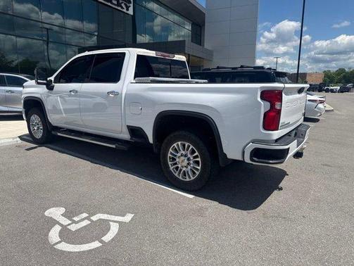 Summit White 2021 Chevrolet Silverado 2500 High Country