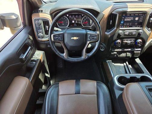 Summit White 2021 Chevrolet Silverado 2500 High Country