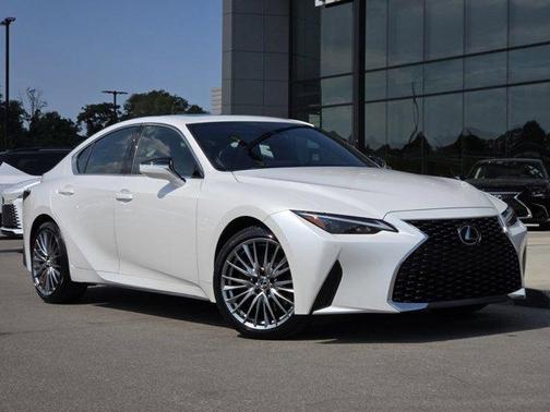 2022 Lexus IS 300 Base