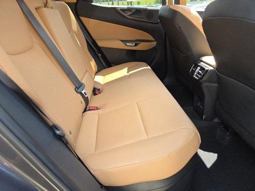 2023 Lexus NX 350h Premium