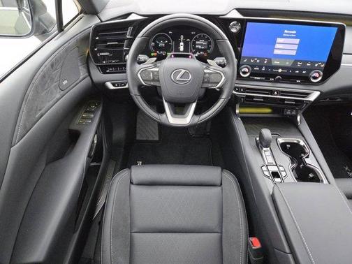 Nori Green Pearl 2026 Lexus RX 450h+ Base