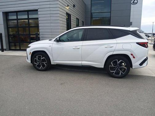 2025 Hyundai TUCSON Hybrid N Line