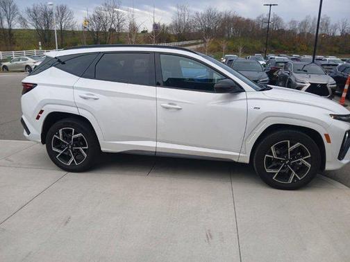 2025 Hyundai TUCSON Hybrid N Line