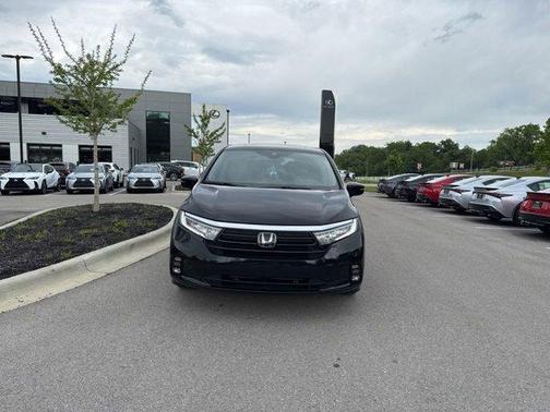 Crystal Black Pearl 2023 Honda Odyssey Elite