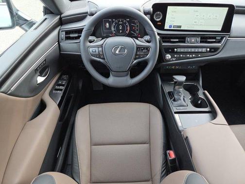 2025 Lexus ES 350 Base