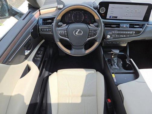 2024 Lexus ES 350 Ultra Luxury