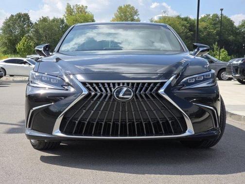 2024 Lexus ES 350 Ultra Luxury