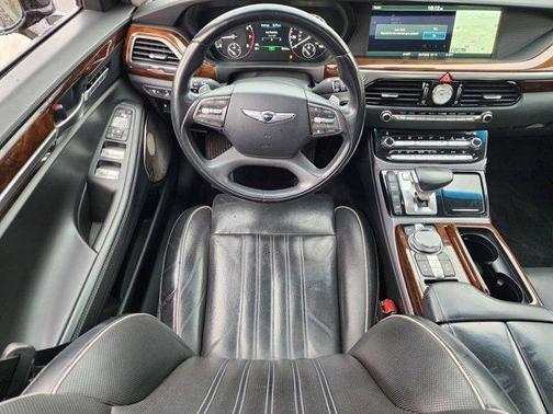 Victoria Black 2018 Genesis G90 5.0 Ultimate