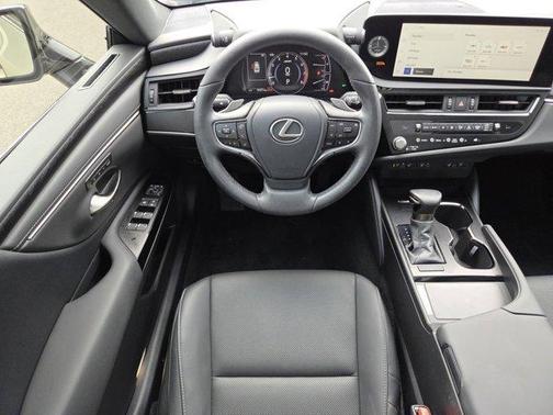 2023 Lexus ES 350 Base
