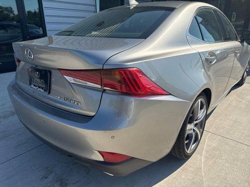 2017 Lexus IS 300 Base
