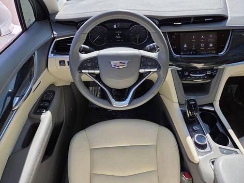 Crystal White Tricoat 2022 Cadillac XT6 Premium Luxury AWD