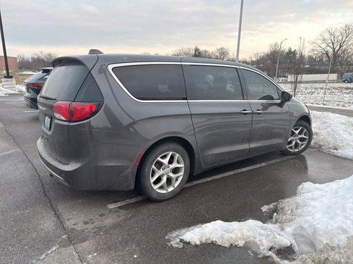 2018 Chrysler Pacifica Touring Plus