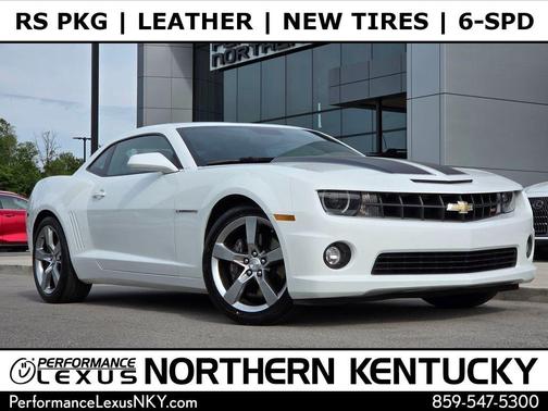 Summit White 2010 Chevrolet Camaro 2SS