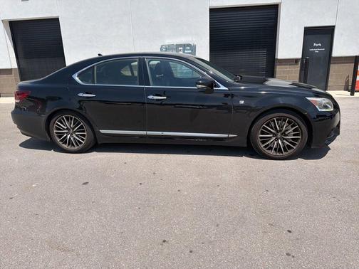 Obsidian 2013 Lexus LS 460 Base