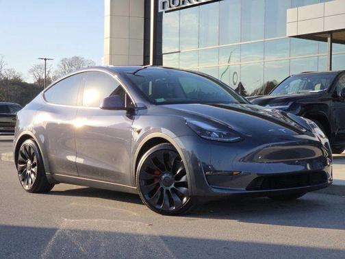 2022 Tesla Model Y Performance Dual Motor All-Wheel Drive