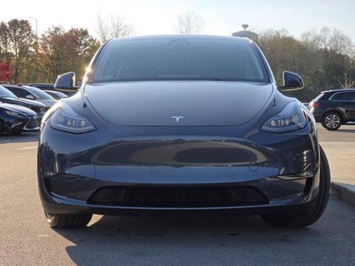 2022 Tesla Model Y Performance Dual Motor All-Wheel Drive