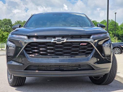 Mosaic Black Metallic 2024 Chevrolet Trax FWD 1RS