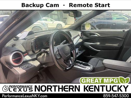 Mosaic Black Metallic 2024 Chevrolet Trax FWD 1RS