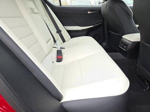 2022 Lexus IS 350 Base