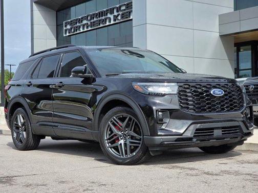Agate Black Metallic 2025 Ford Explorer ST