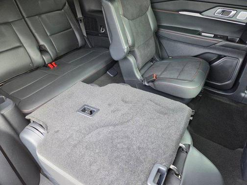 Agate Black Metallic 2025 Ford Explorer ST
