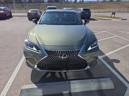 2019 Lexus ES 350 Base